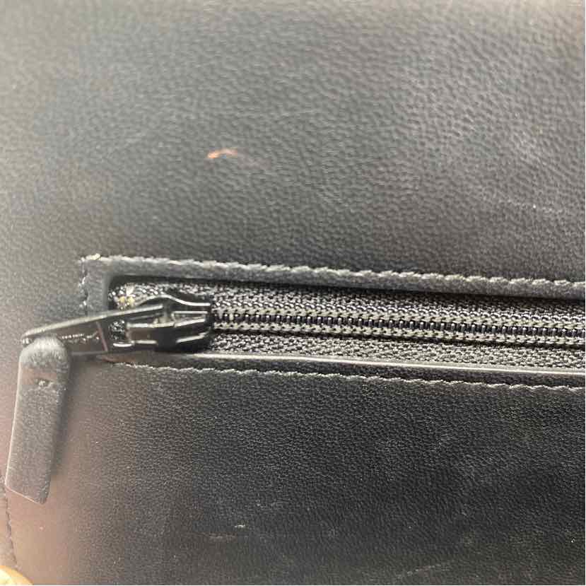 Pre-Owned Chanel Black Lambskin Designer Handbag