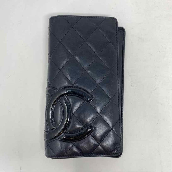 Pre-Owned Chanel Black Leather Designer Wallet