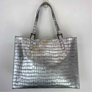 Pre-Owned Lancaster Paris Silver Leather Handbag