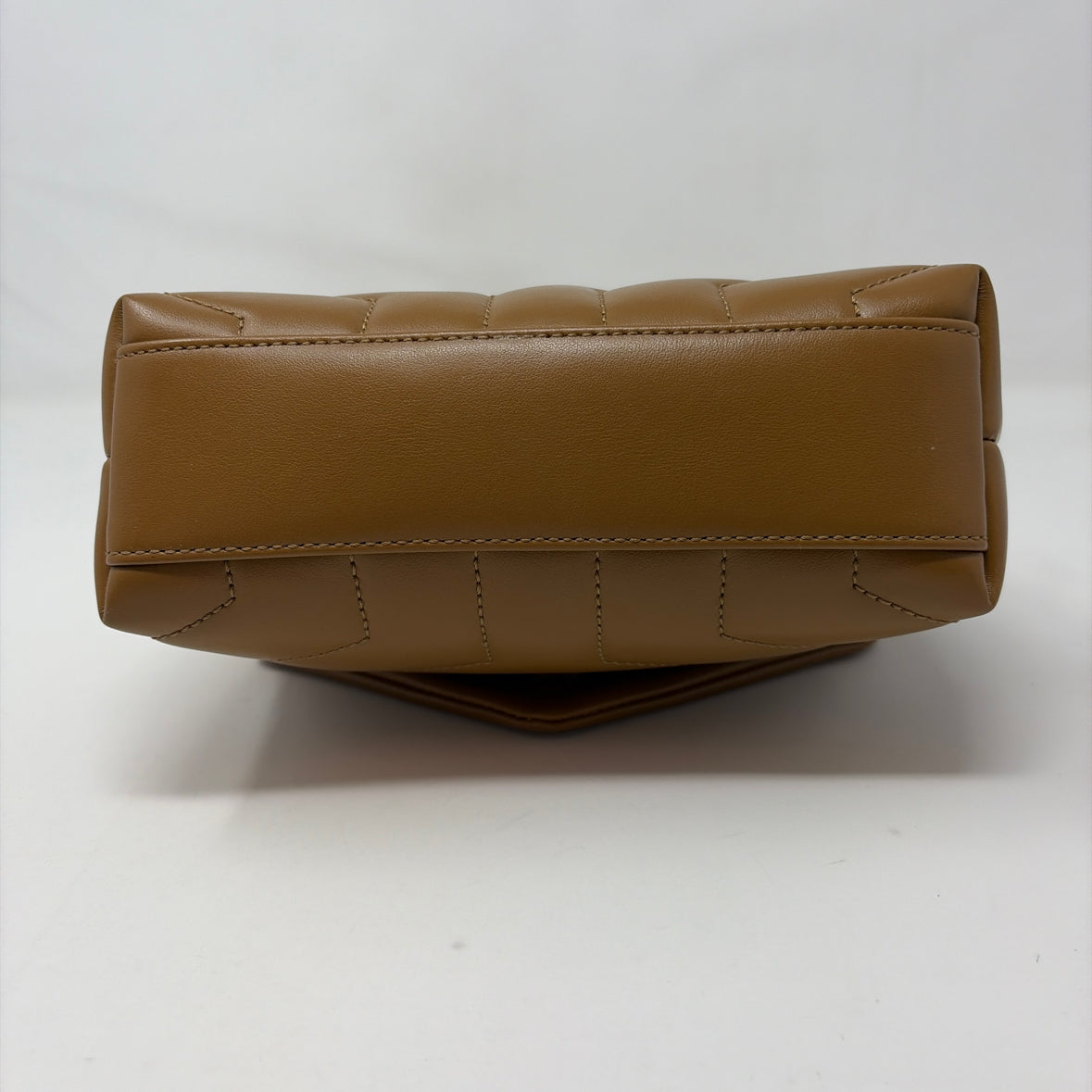 Pre-Owned Saint Laurent Cognac Leather Designer Handbag