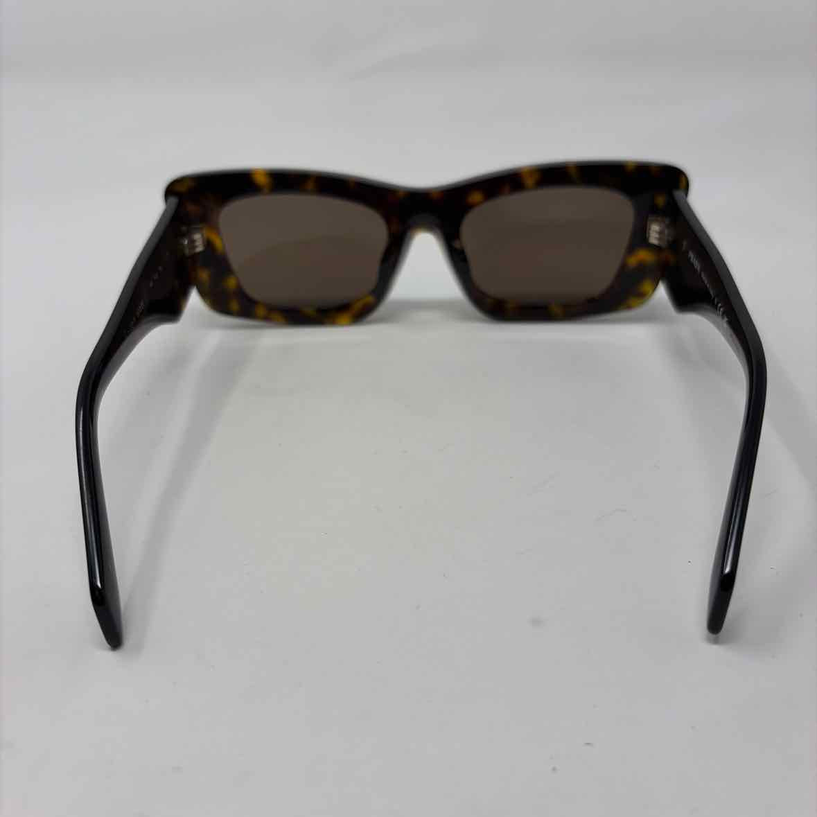 Pre-Owned Prada Brown Acrylic Designer Sunglasses