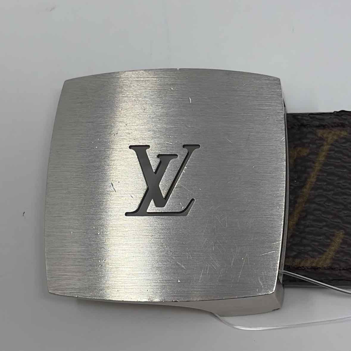 Pre-Owned Louis Vuitton Brown Leather Designer Belt