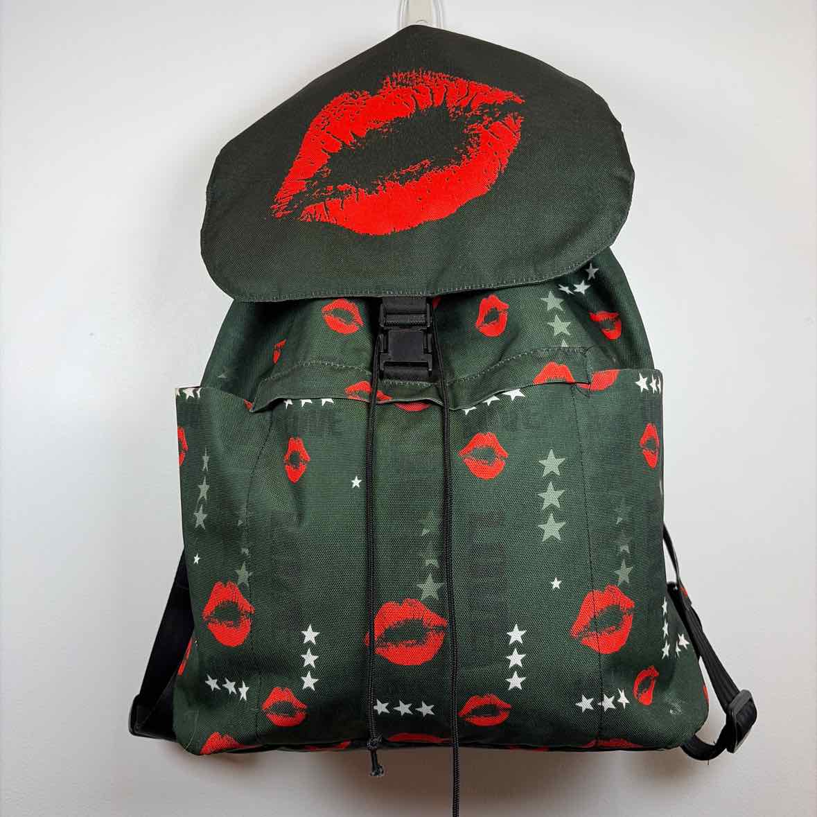 Pre-Owned Penelope Wildberry Green Print Fabric Handbag