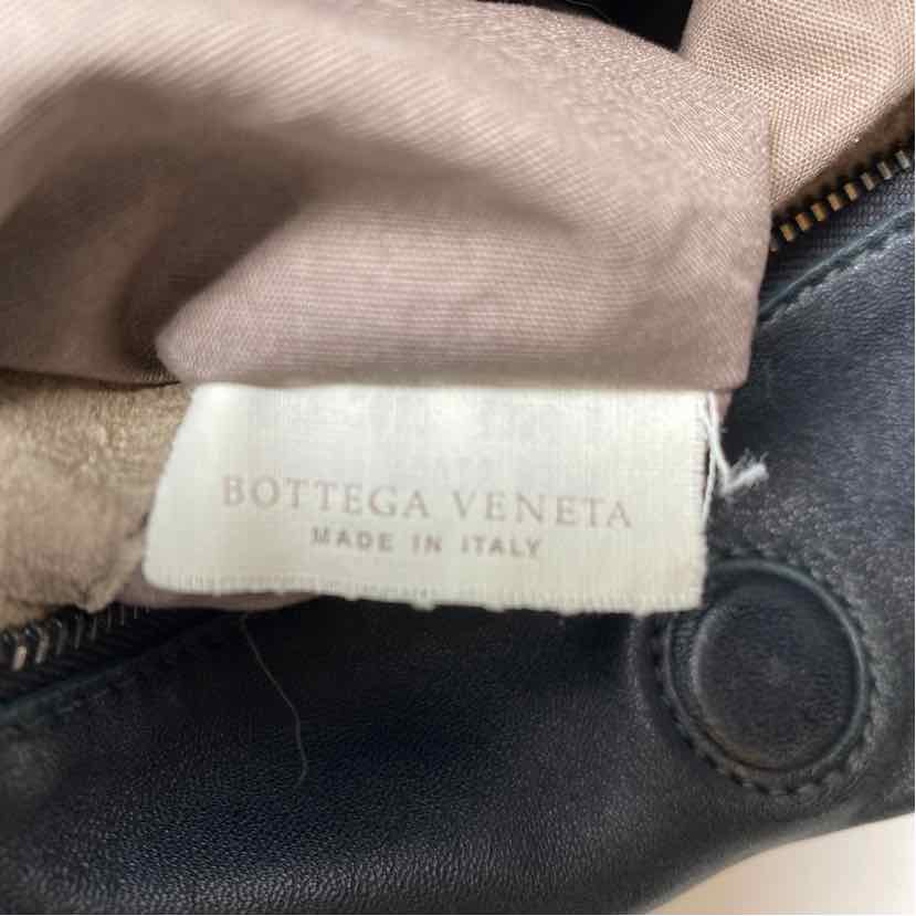 Pre-Owned Bottega Veneta Black Leather Designer Handbag