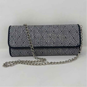 Pre-Owned Made In China Black & White Fabric Handbag
