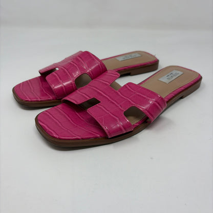 Pre-Owned Shoe Size 8.5 STEVEN Pink Sandals
