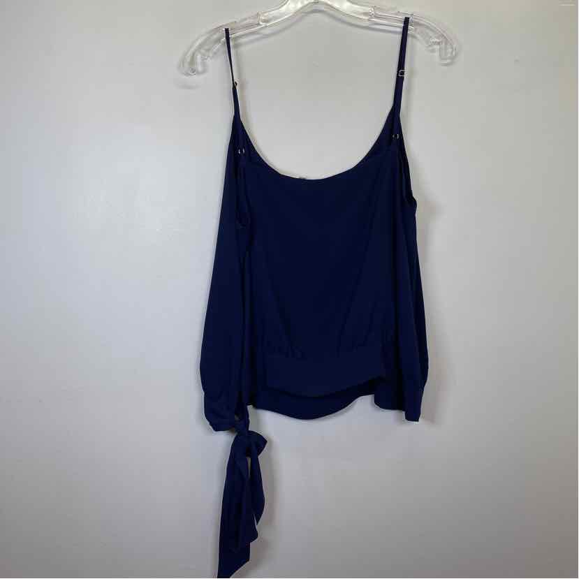 Pre-Owned Size XL Lilly Pulitzer Navy Top