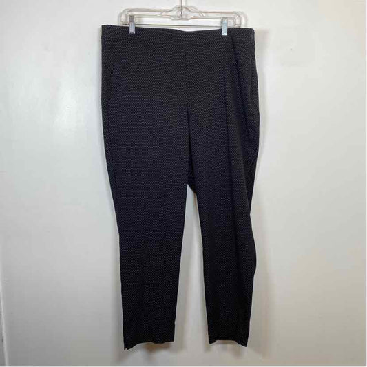 Pre-Owned Size XXL Chico's Black Pants