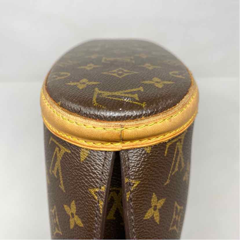 Pre-Owned Louis Vuitton Monogram Coated Canvas Designer Handbag