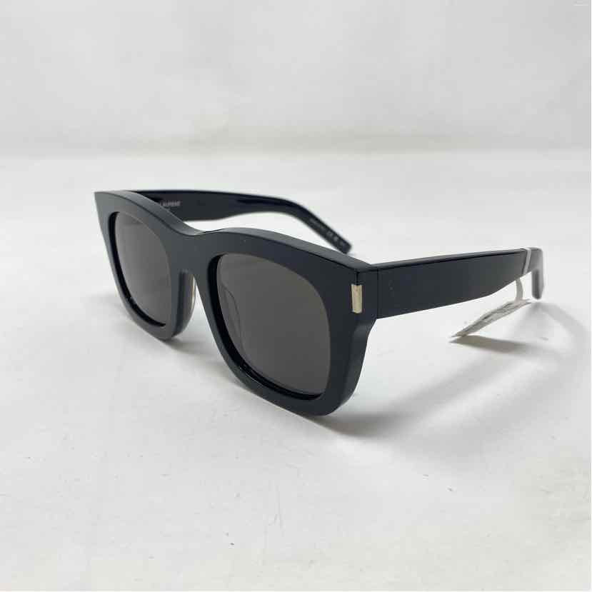 Pre-Owned Saint Laurent Black Plastic Designer Sunglasses