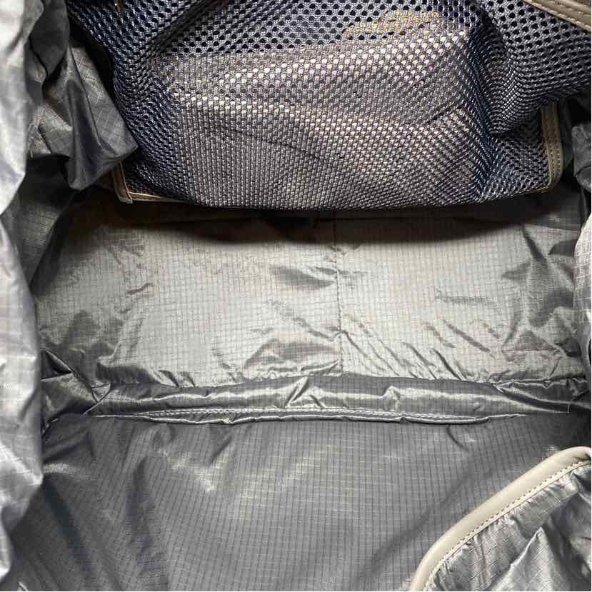 Pre-Owned Sol & Solen Grey Nylon Handbag