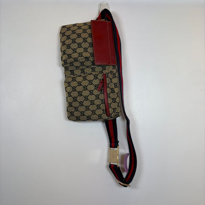 Pre-Owned Gucci Navy Canvas Designer Handbag