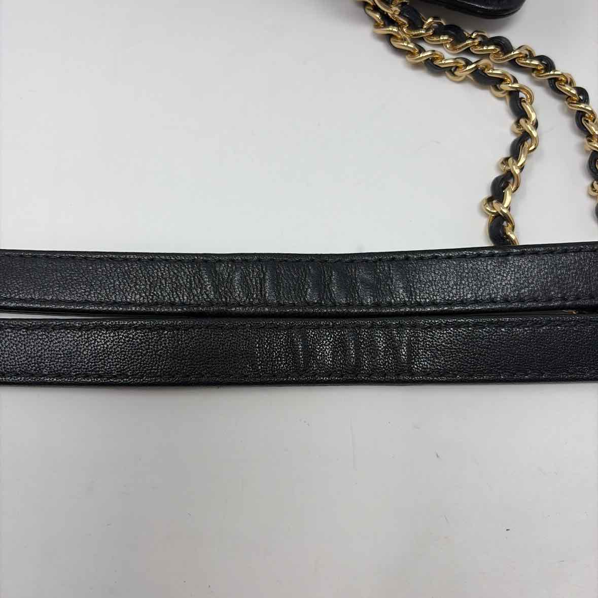 Pre-Owned Chanel Black Leather Designer Handbag
