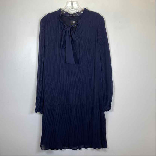 Pre-Owned Size 8/M DKNY Navy Casual Dress