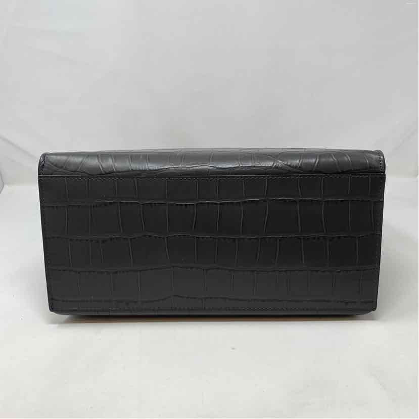 Pre-Owned Furla Grey Leather Handbag