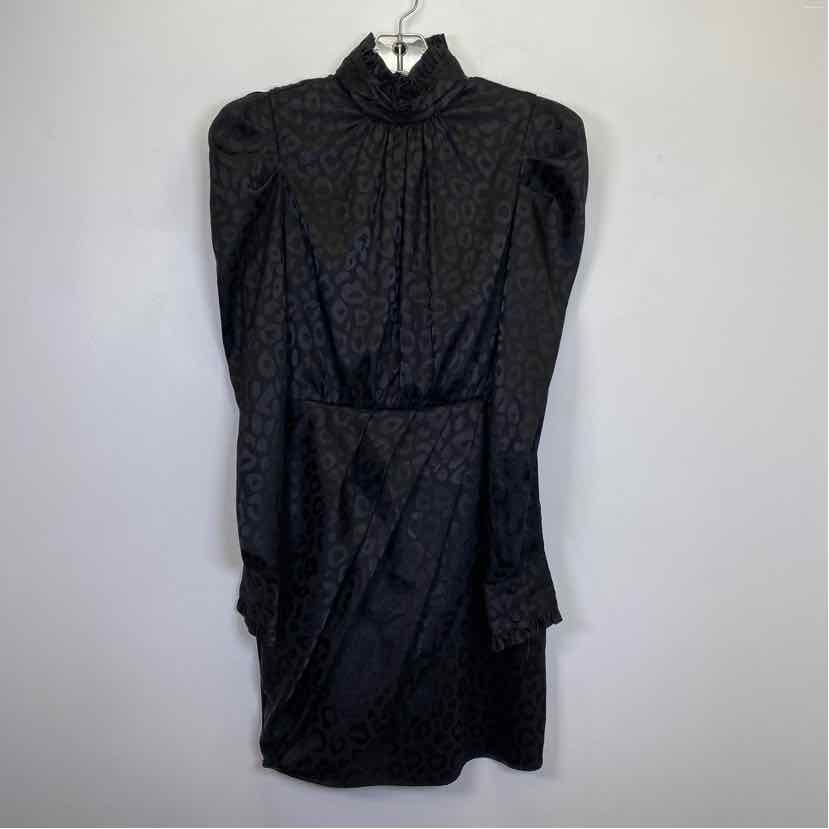 Pre-Owned Size XS Aqua Black Casual Dress