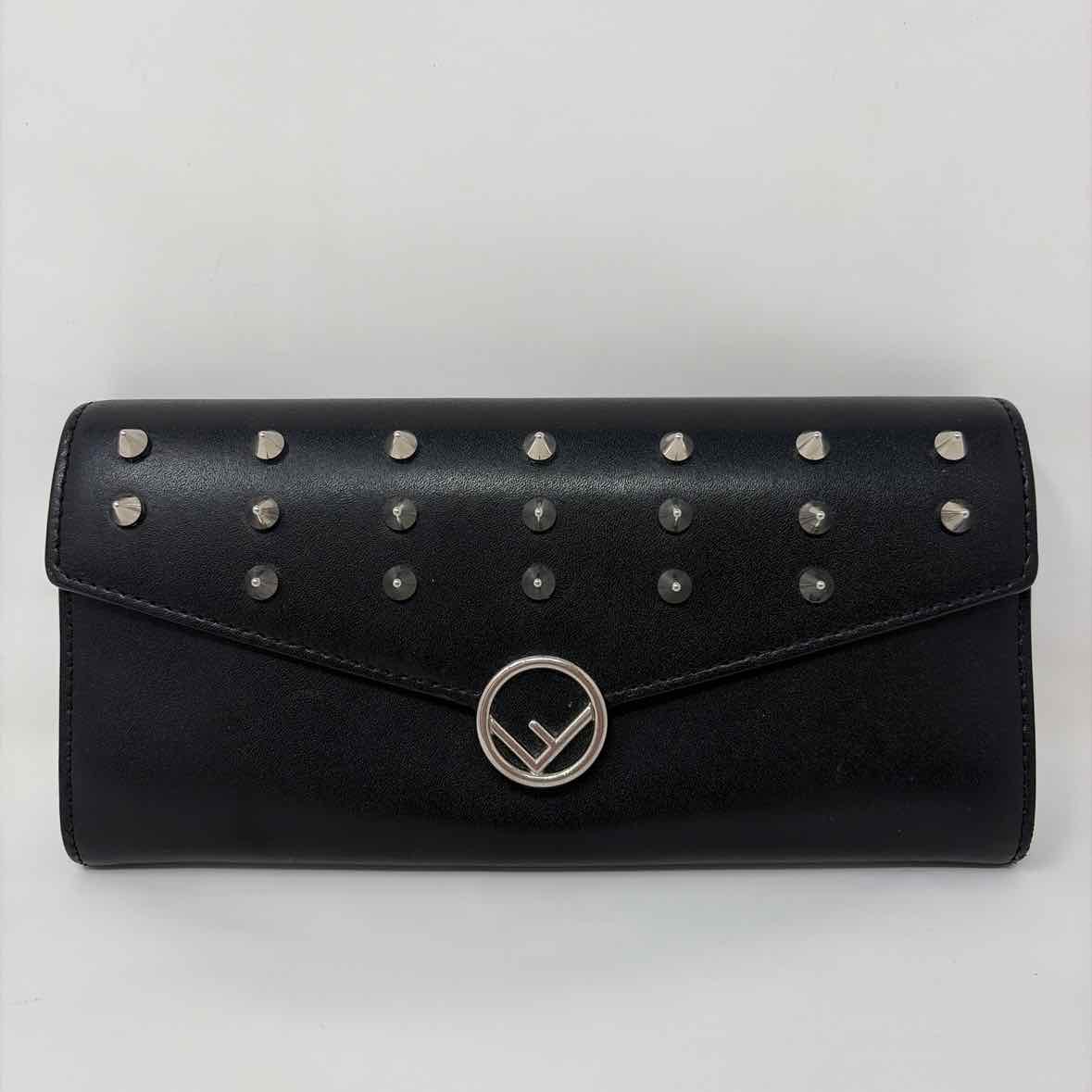 Pre-Owned Fendi Black Leather Designer Wallet