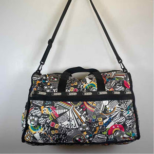 Pre-Owned LeSportsac Black Nylon Handbag