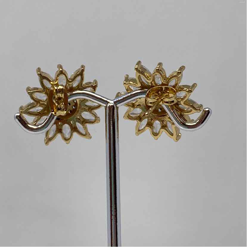 Pre-Owned Gold Earrings