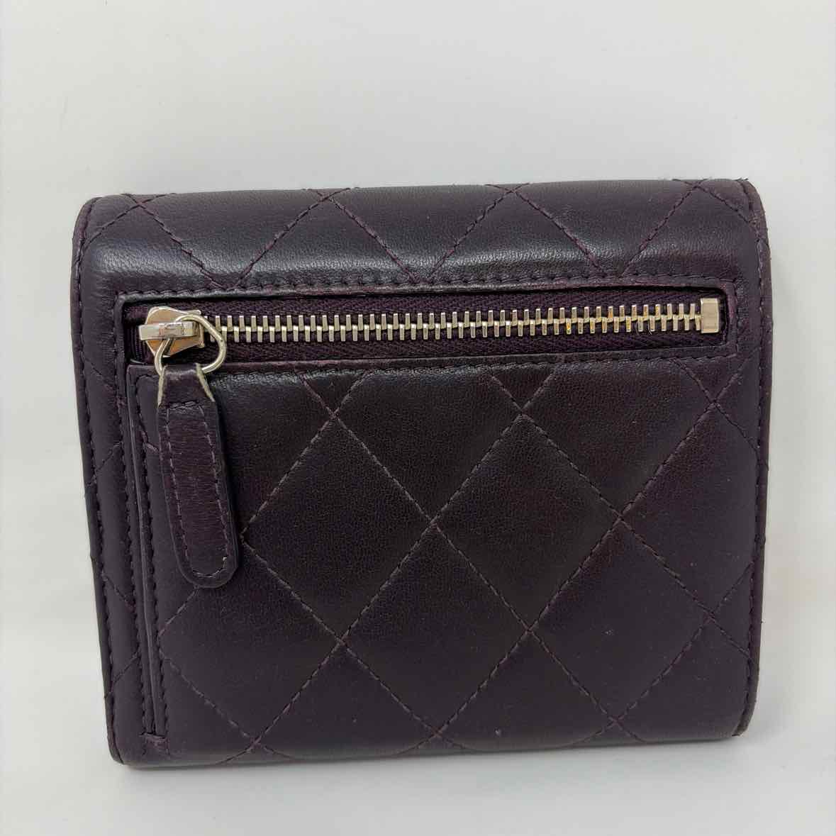 Pre-Owned Chanel Purple Leather Designer Wallet