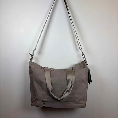 Pre-Owned Baggallini Grey Nylon Handbag