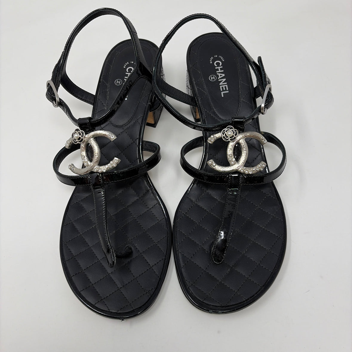 Pre-Owned Chanel Black Patent Shoe Size 10 Designer Shoes
