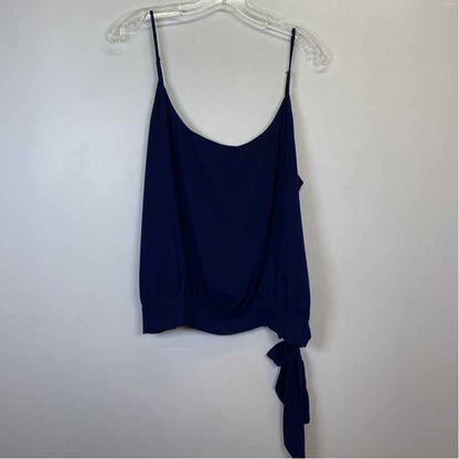 Pre-Owned Size XL Lilly Pulitzer Navy Top