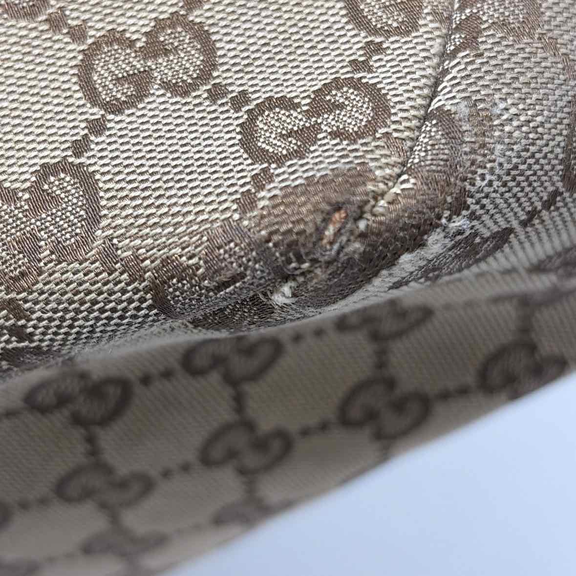 Pre-Owned Gucci Tan Fabric Designer Handbag