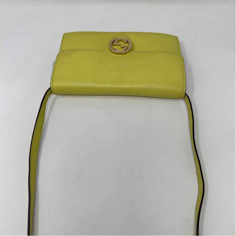 Pre-Owned Gucci Chartreuse Leather Designer Handbag