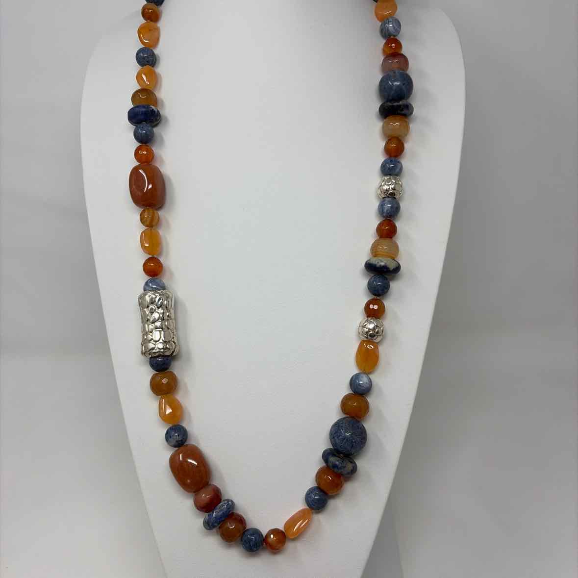 Pre-Owned Boutique Blue Multi Stones Necklace