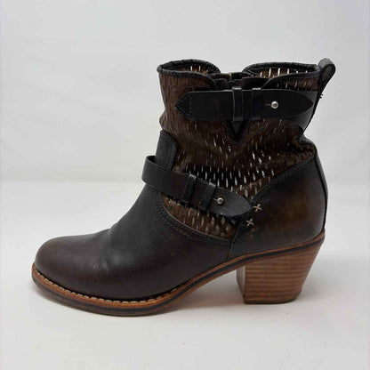 Pre-Owned Shoe Size 9 Rag & Bone Brown Booties