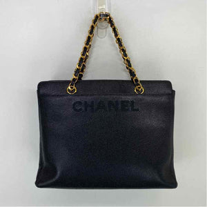 Pre-Owned Chanel Black Leather Designer Handbag