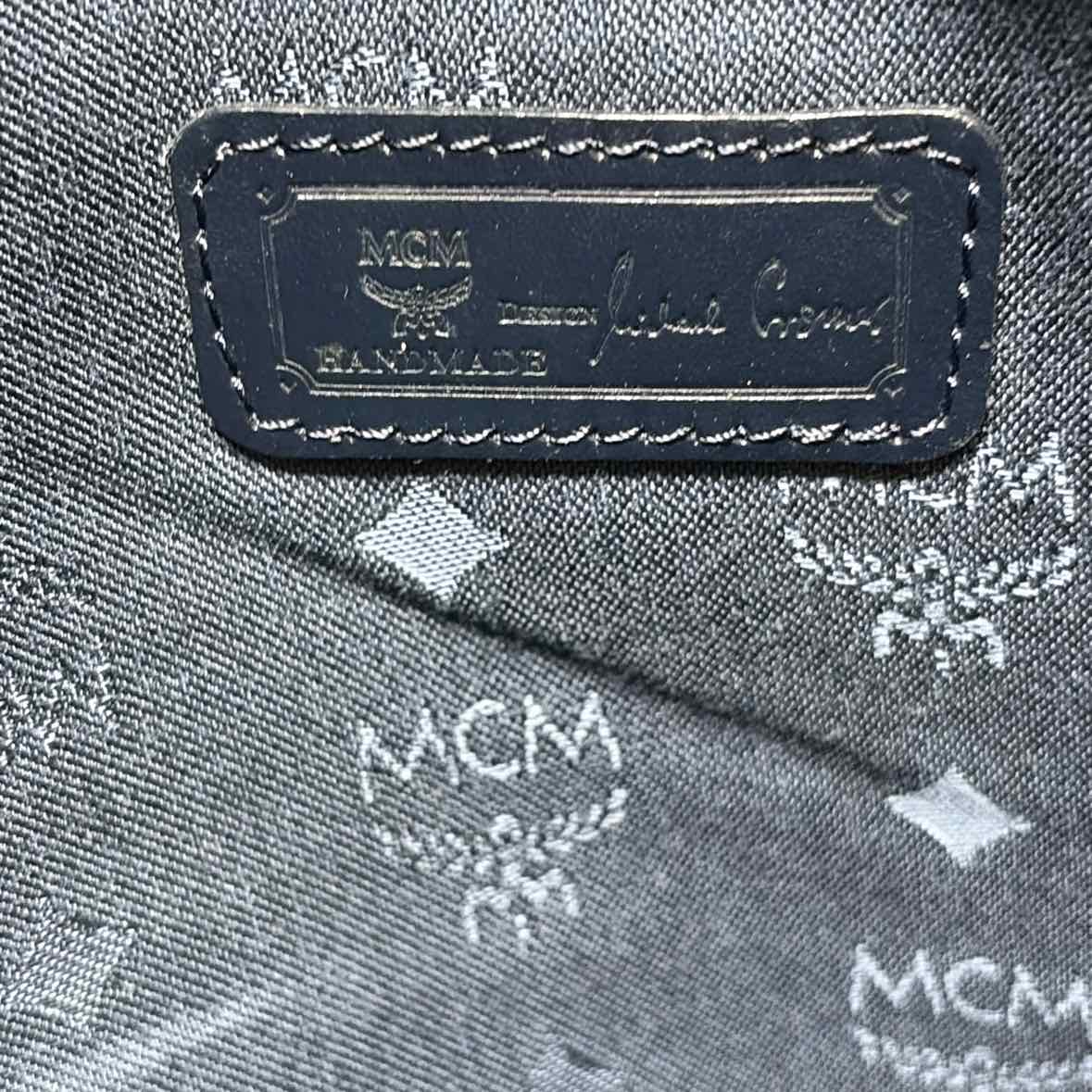 Pre-Owned MCM White Leather Designer Handbag