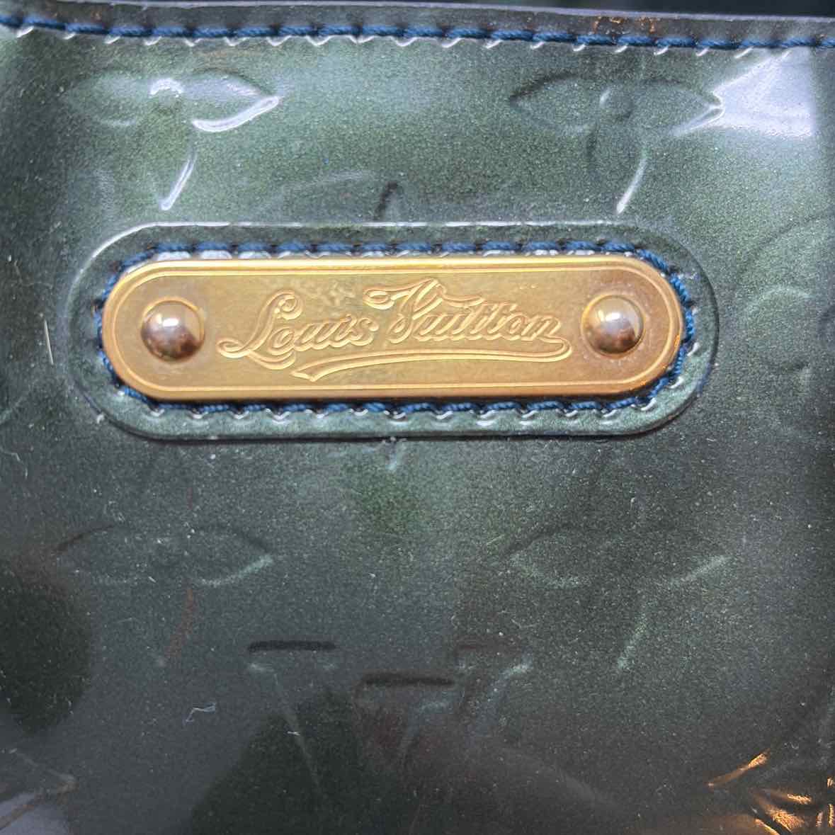 Pre-Owned Louis Vuitton Green Patent Designer Handbag