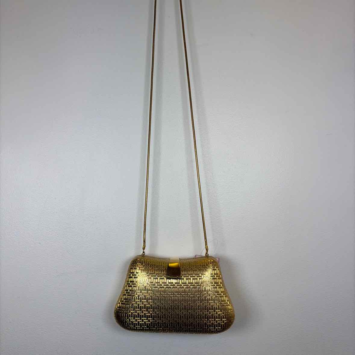 Pre-Owned Saks 5th Ave Gold Metal Handbag
