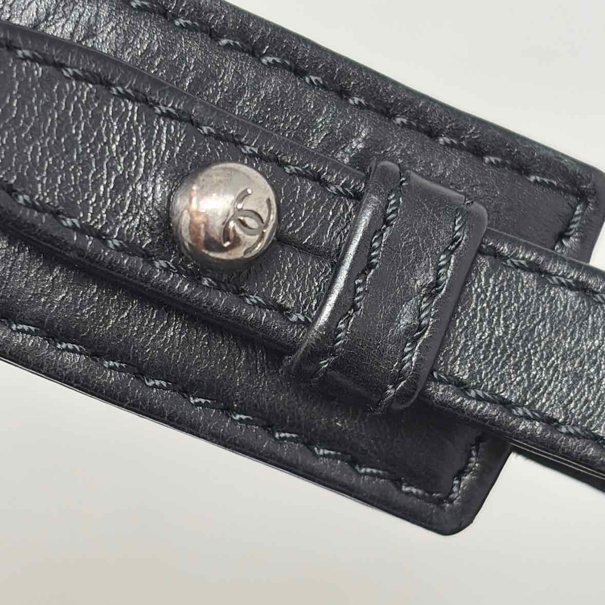 Pre-Owned Chanel Black Leather Designer Handbag