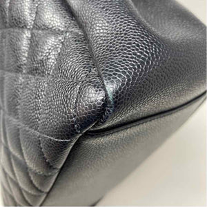Pre-Owned Chanel Black Leather Designer Handbag