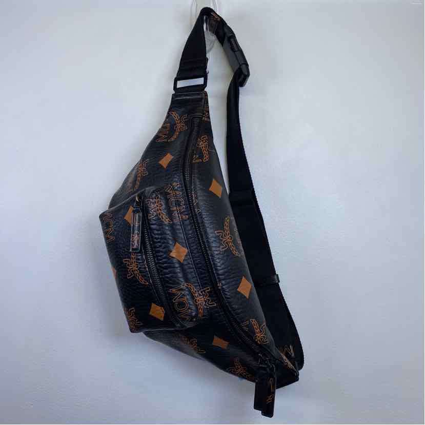 Pre-Owned MCM Monogram Leather Designer Handbag