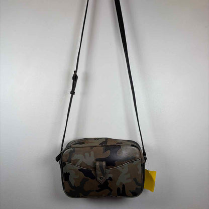 Pre-Owned Gili Camo Leather Handbag