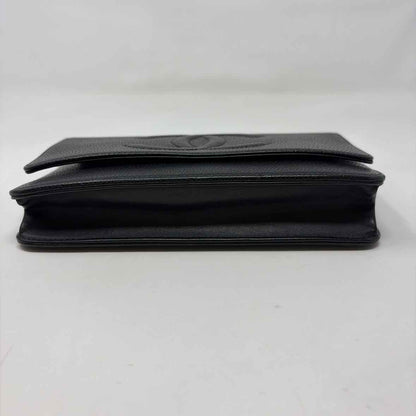 Pre-Owned Chanel Black Leather Designer Handbag