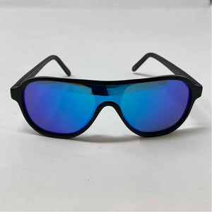Pre-Owned L.G.R. Black Acrylic Sunglasses