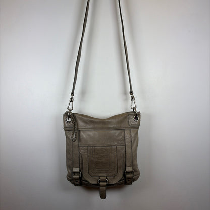 Pre-Owned The Sak Taupe Leather Handbag