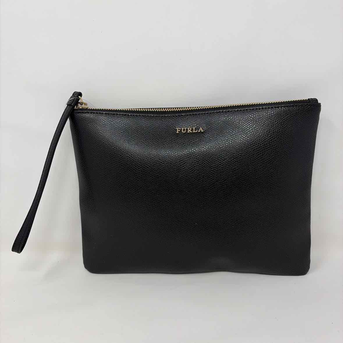 Pre-Owned Furla Black Leather Handbag