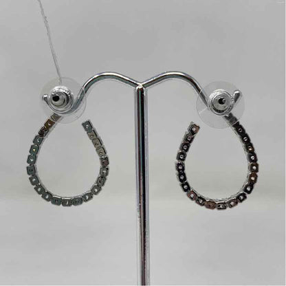 Silver rhinestones Earrings