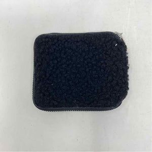 Pre-Owned Theory Black Shearling Wallet