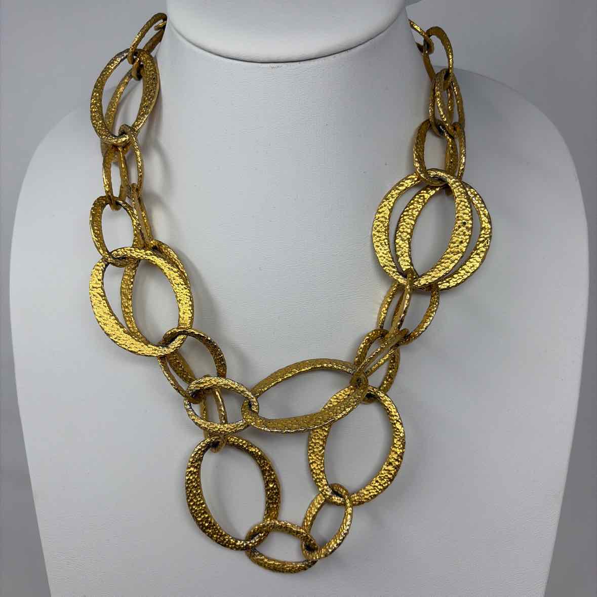 Pre-Owned Barbara Boz Gold Gold Necklace