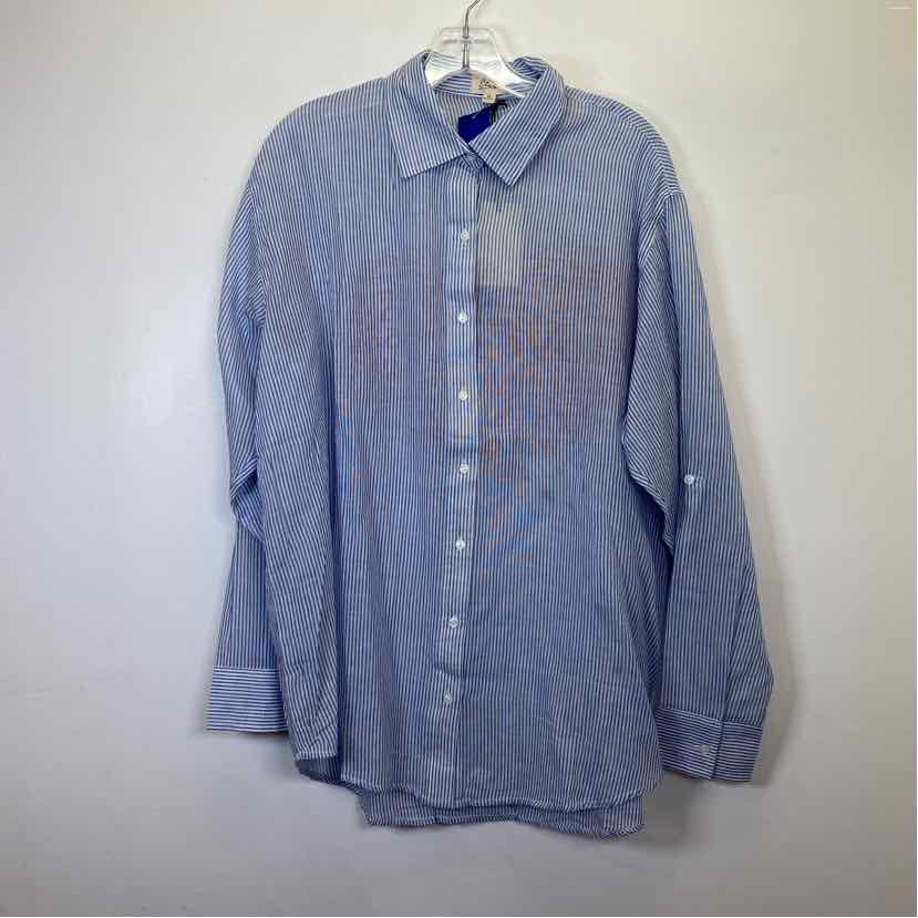 Pre-Owned Size M Elan blue stripe Top