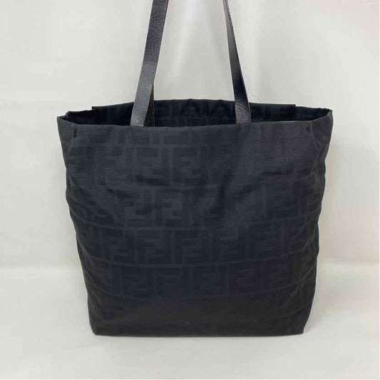 Pre-Owned Fendi Black Nylon Designer Handbag