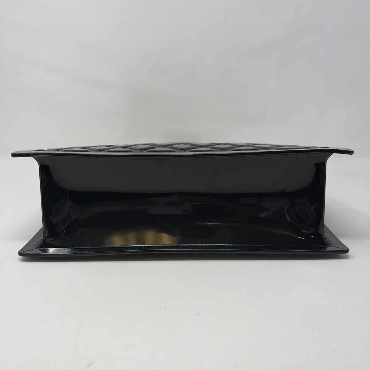 Pre-Owned Blush Kiss Black Patent Handbag