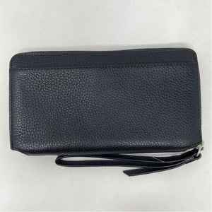 Pre-Owned All Saints Black Leather Wristlet